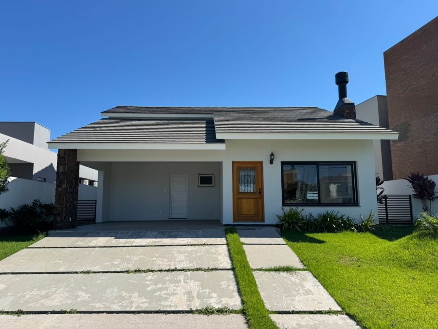 Casa Alto Padr�o - Venda - Laranjal - Pelotas - RS